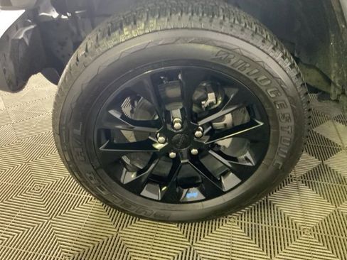 Used 2022 Jeep Wrangler Unlimited Sahara 4xe w/ Cold Weather Group image 11