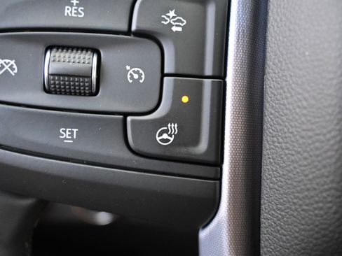 Used 2024 GMC Sierra 1500 Elevation image 33