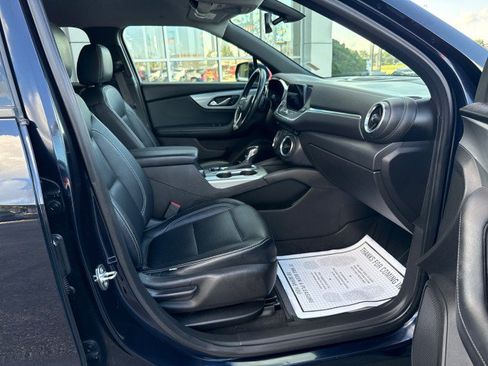 Used 2020 Chevrolet Blazer LT FWD image 29