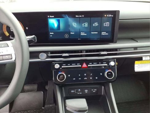New 2026 Hyundai Santa Cruz SEL FWD image 14