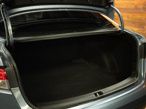 Used 2024 Toyota Corolla LE FWD image 7