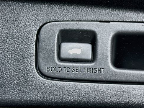 Used 2024 Honda CR-V EX-L image 32