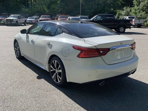 Used 2018 Nissan Maxima Platinum image 5
