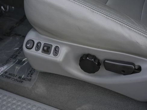 Used 2003 Ford F350 Lariat AWD/4WD image 23