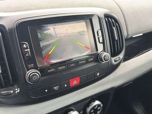 Used 2014 FIAT 500L Easy FWD image 19