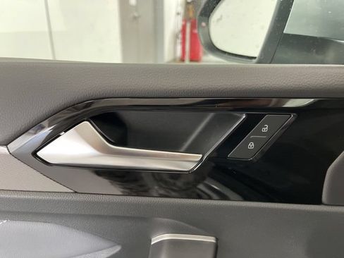 New 2026 Volkswagen Jetta SEL FWD image 28