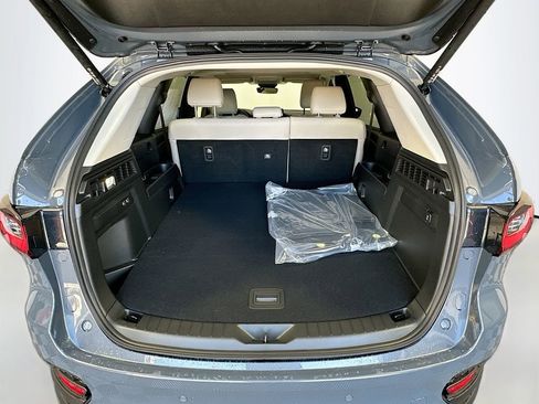 New 2026 MAZDA CX-70 3.3 Turbo w/ Preferred Package AWD/4WD image 28