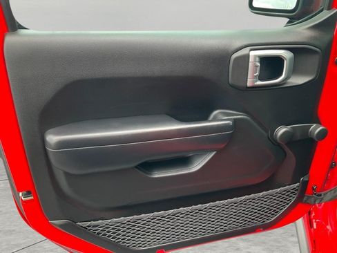 Used 2019 Jeep Wrangler Unlimited Sport AWD/4WD image 22