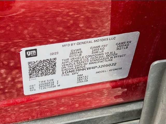 Used 2023 Chevrolet Traverse LT w/ LPO, Floor Liner Package FWD image 32