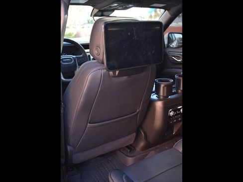 Used 2024 GMC Yukon Denali w/ Denali Reserve Package AWD/4WD image 24