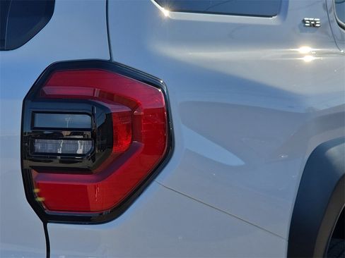 New 2026 Toyota 4Runner SR5 image 11