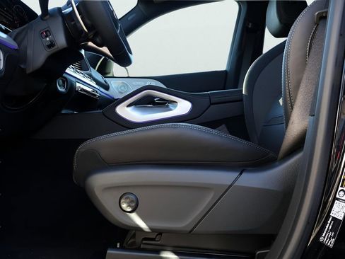 New 2026 Mercedes-Benz GLE 53 AMG 4MATIC image 42