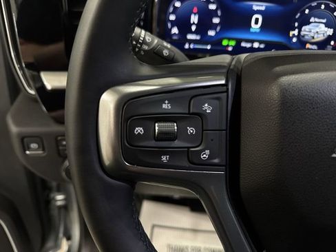 Used 2025 Chevrolet Silverado 1500 LT image 12