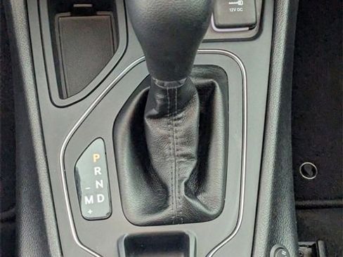 Used 2020 Jeep Cherokee Latitude image 21