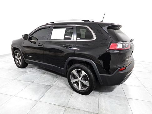 Used 2021 Jeep Cherokee Limited w/ Elite Package AWD/4WD image 5