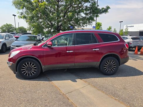 Used 2010 Buick Enclave CXL AWD/4WD image 2