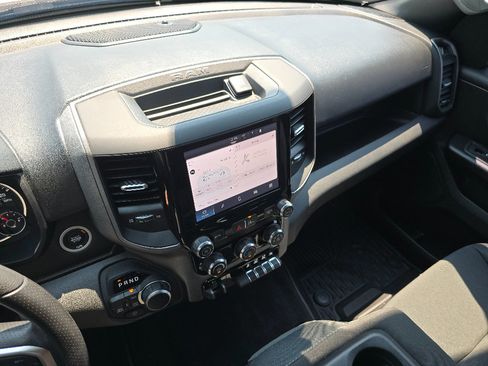 Used 2025 RAM 1500 Warlock AWD/4WD image 26