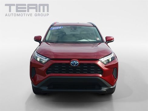 Used 2024 Toyota RAV4 XLE image 2