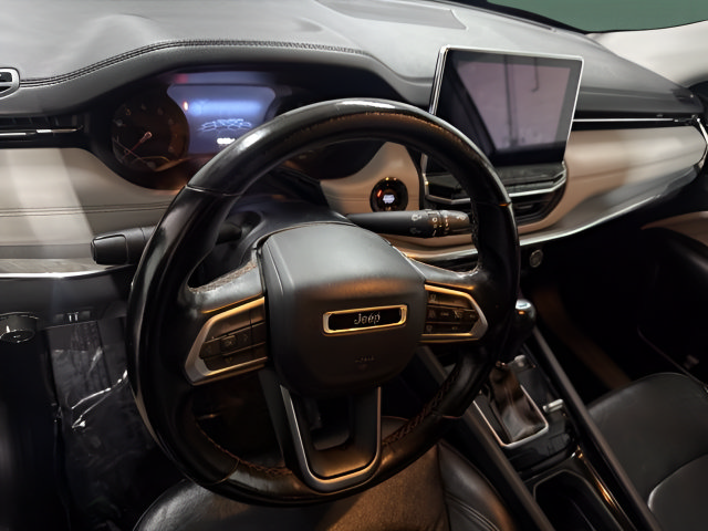 Used 2022 Jeep Compass Limited AWD/4WD image 18