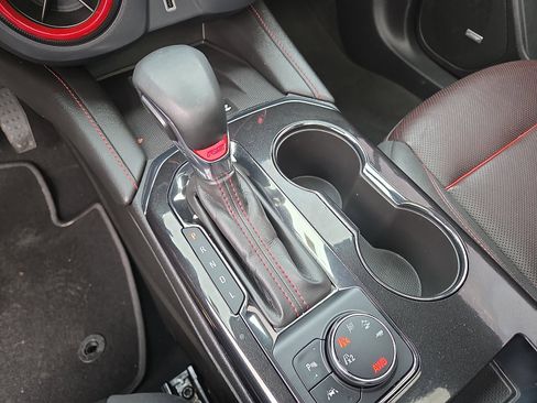 Used 2023 Chevrolet Blazer RS image 22