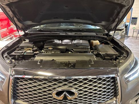 Used 2018 INFINITI QX80 4WD image 15