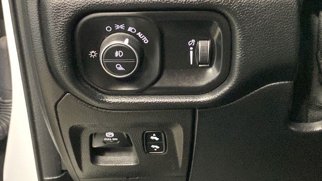 Used 2020 RAM 1500 Big Horn AWD/4WD image 29
