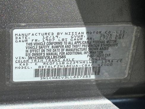 Used 2020 Nissan Versa SV FWD image 25