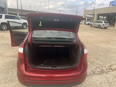 Used 2015 Ford Fiesta SE w/ Comfort Package image 15