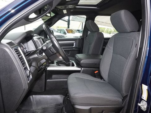 Used 2023 RAM 1500 Warlock AWD/4WD image 31