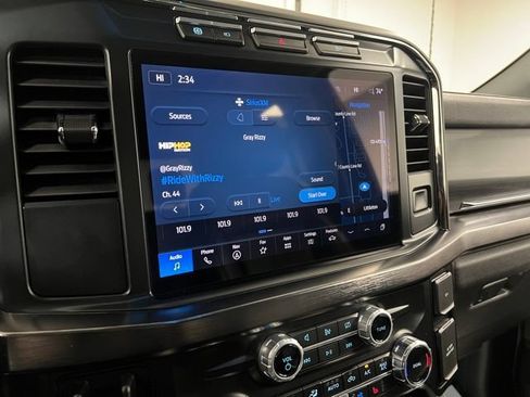 Used 2024 Ford F350 Lariat w/ Black Appearance Package AWD/4WD image 36