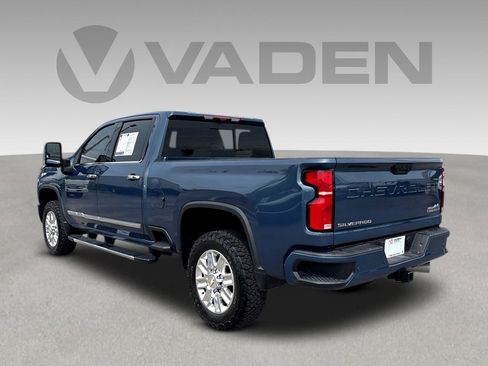 Used 2025 Chevrolet Silverado 2500 High Country w/ Technology Package AWD/4WD image 26