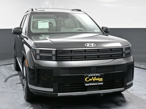 Used 2024 Hyundai Santa Fe Limited image 4