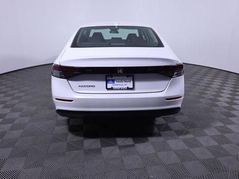 New 2025 Honda Accord LX image 5