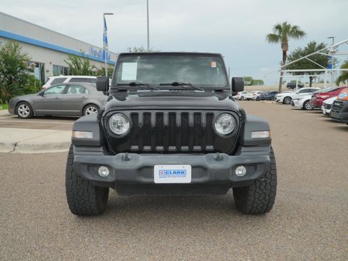 Used 2021 Jeep Wrangler Unlimited Sport AWD/4WD image 2