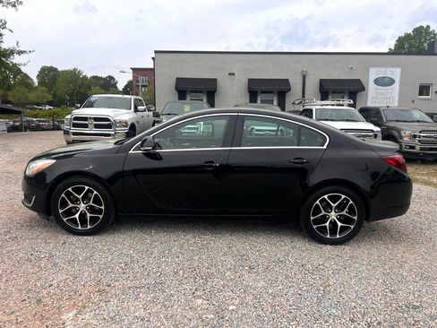 Used 2017 Buick Regal Premium w/ Driver Confidence Package #1 image 8