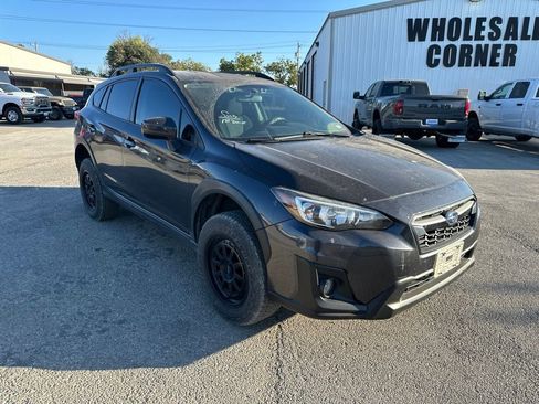 Used 2018 Subaru Crosstrek 2.0i Premium w/ Eyesight System AWD/4WD image 2