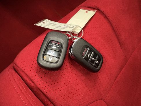 Used 2025 Honda Civic Type R image 27