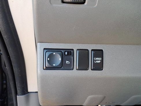 Used 2019 Nissan Frontier SV image 26