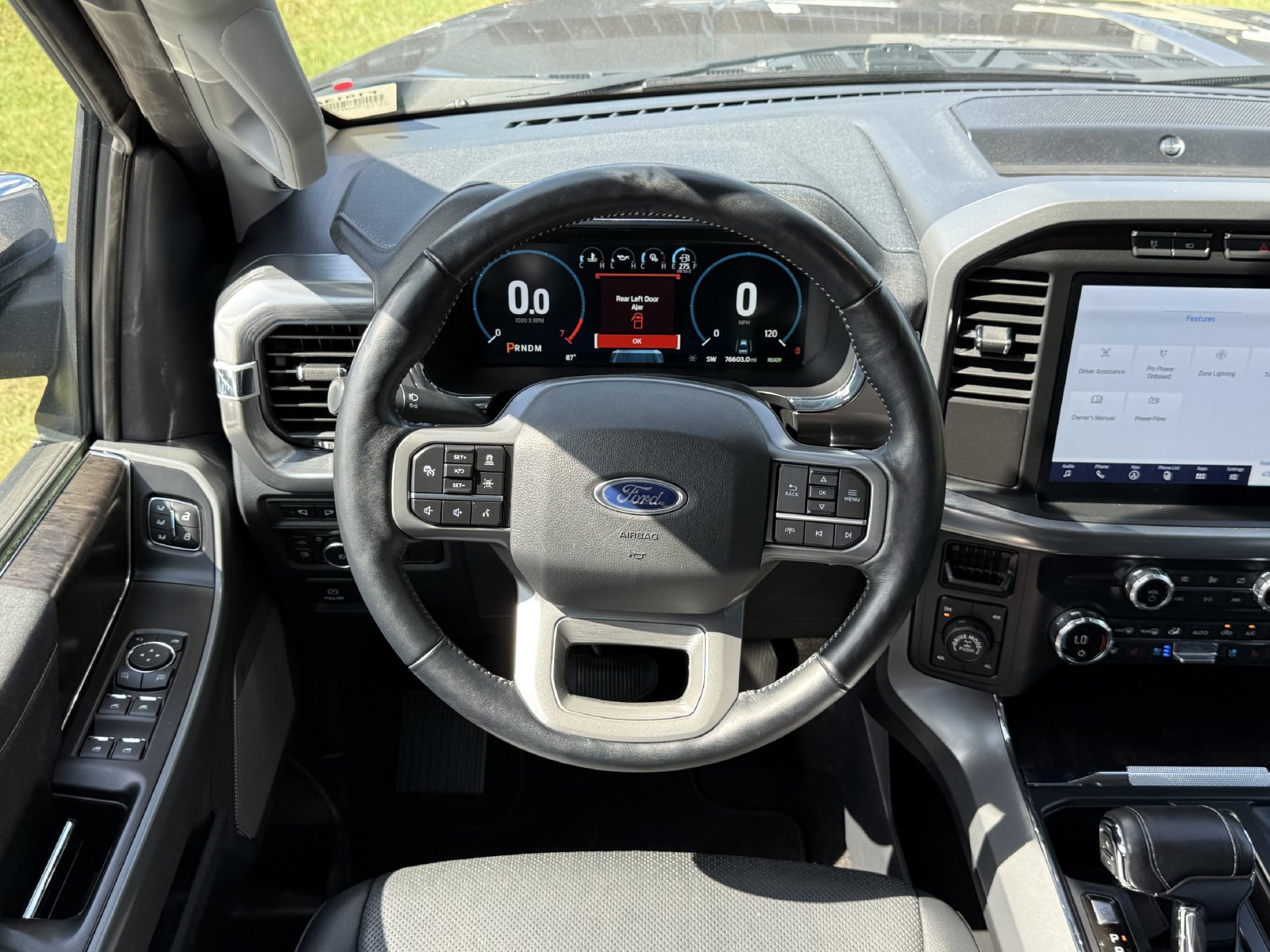 Used 2021 Ford F150 Lariat w/ Equipment Group 502A High AWD/4WD image 17