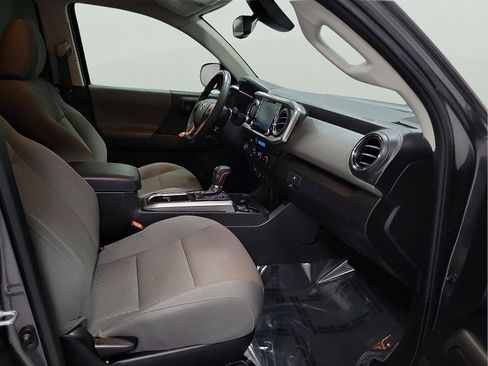 Certified 2023 Toyota Tacoma SR5 image 15