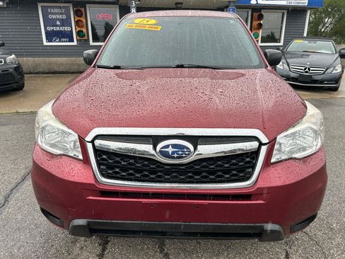Used 2015 Subaru Forester 2.5i AWD/4WD image 6