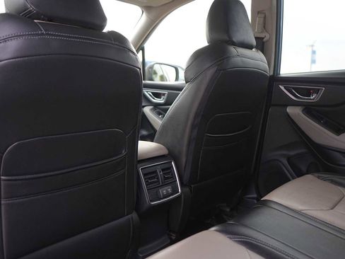 Used 2020 Subaru Forester Premium image 13