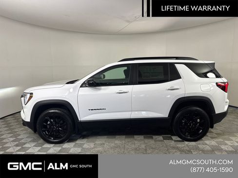 New 2026 GMC Terrain Elevation w/ Black Edition FWD image 10