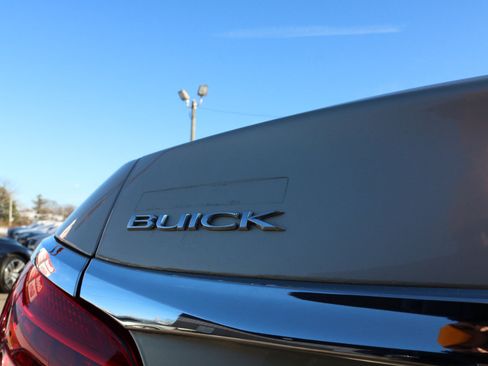 Used 2014 Buick LaCrosse Leather image 14