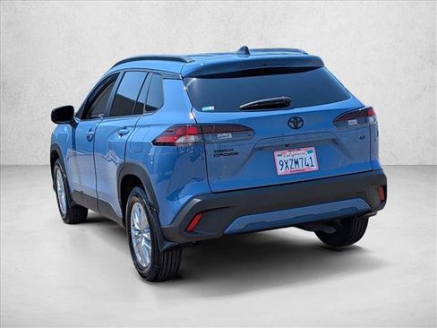 Used 2026 Toyota Corolla Cross LE w/ Moonroof Package FWD image 8