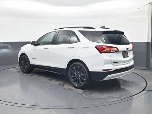 Used 2024 Chevrolet Equinox RS w/ RS Leather Package FWD image 5