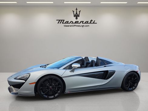 Used 2018 McLaren 570S Spider RWD image 33