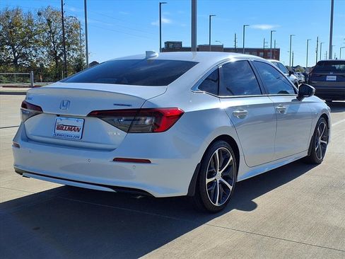 Used 2024 Honda Civic Touring image 7