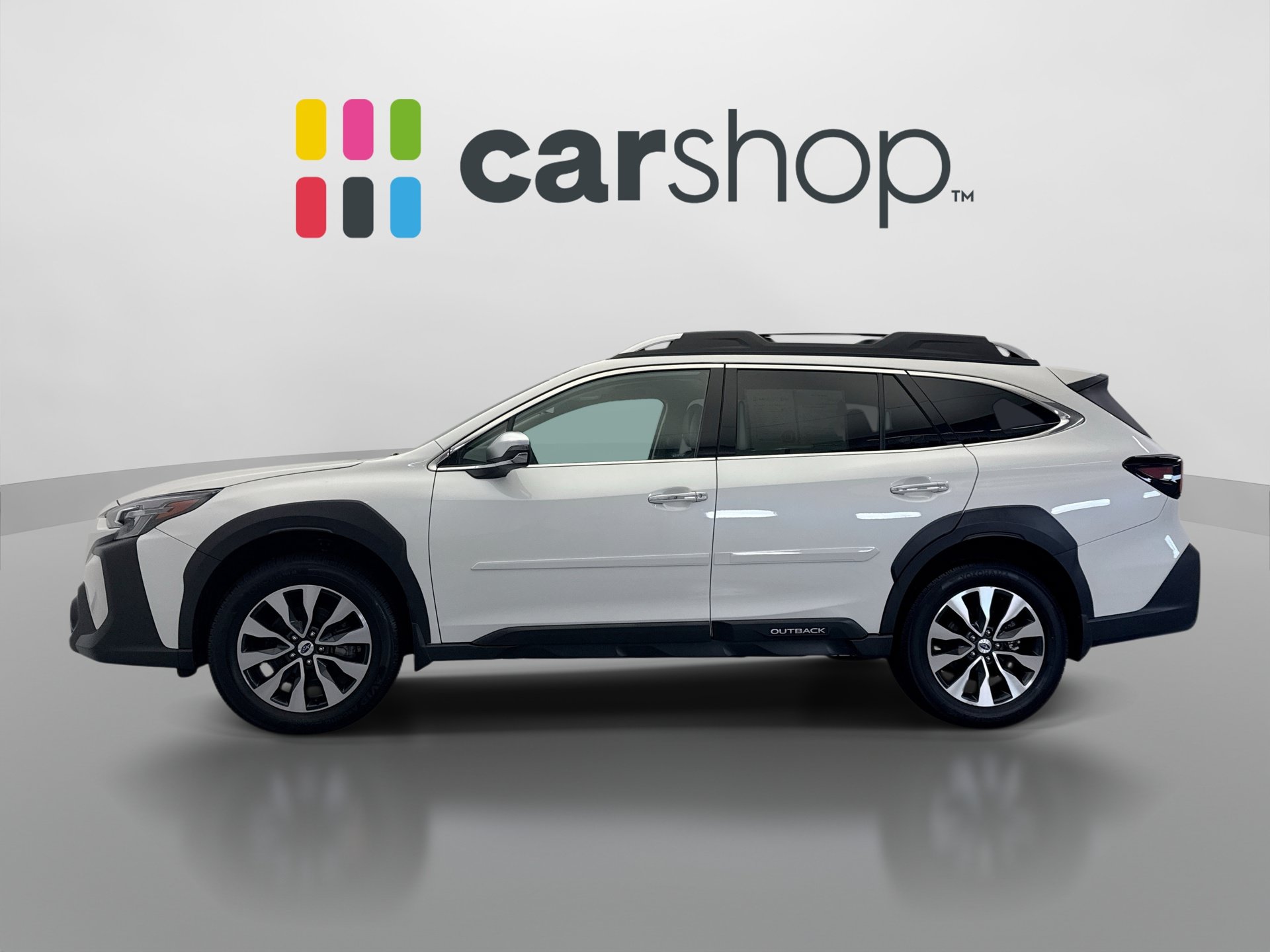 Used 2024 Subaru Outback Touring AWD/4WD image 2
