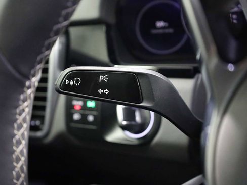 Certified 2023 Porsche Cayenne GTS image 31